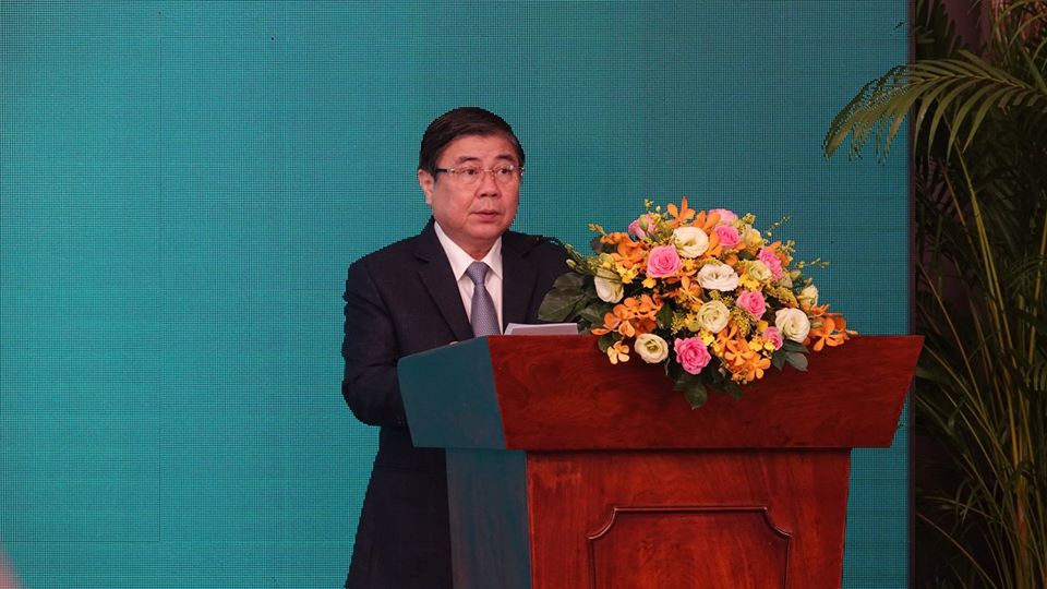 Ông Nguyễn Thành Phong, Chủ tịch Uỷ ban Nhân dân TP.HCM, phát biểu khai mạc hội thảo